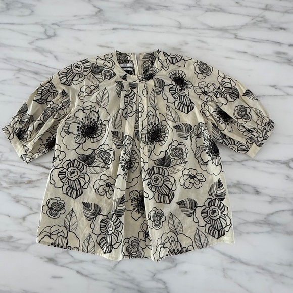 CO Embroidered Floral Puff Sleeve Top - FW18 - Size S - Picture 4 of 4